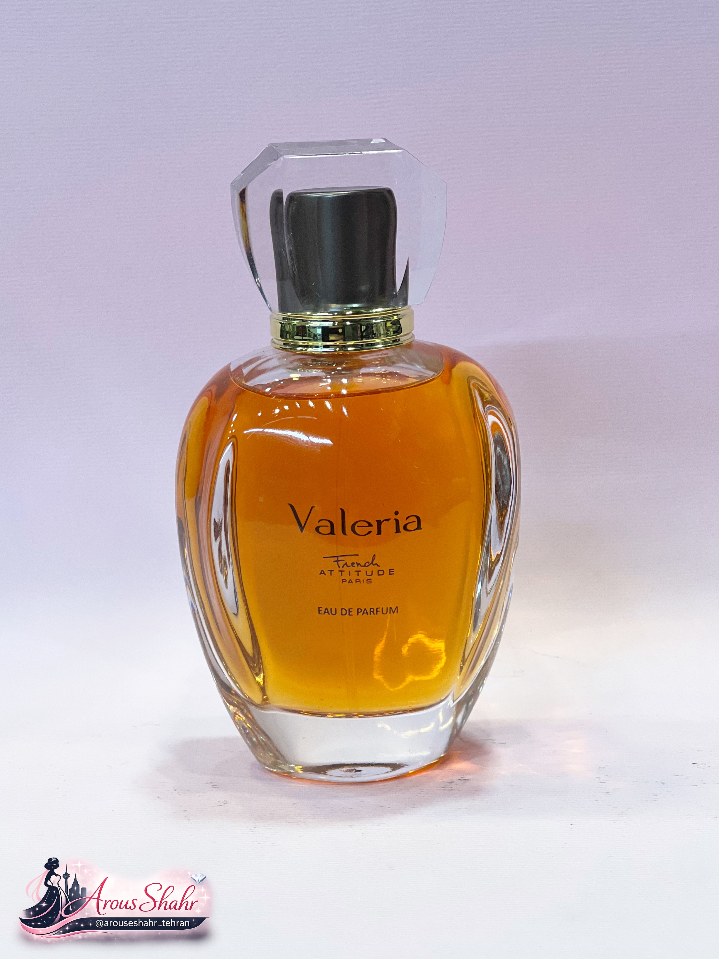 عطر زنانه valeria