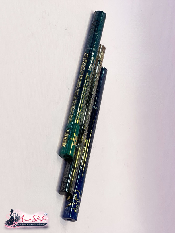 خط چشم رنگی